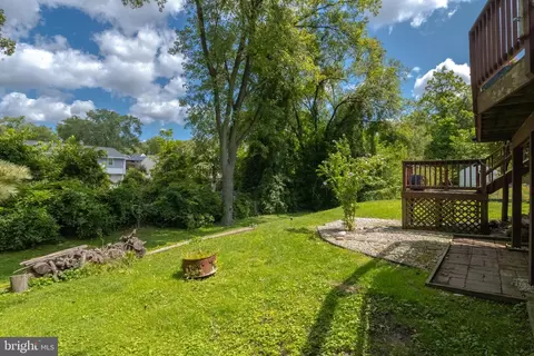 Exterior - 8626 David Ave, Parkville, MD 21234 photo 8 of 10