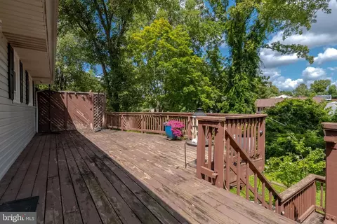 Exterior - 8626 David Ave, Parkville, MD 21234 photo 3 of 10