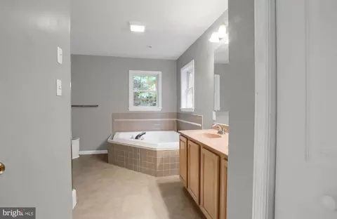 10395 Bird River Rd, Middle River, MD 21220 photo 29