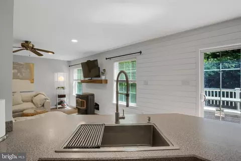 10395 Bird River Rd, Middle River, MD 21220 photo 15