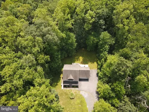 10395 Bird River Rd, Middle River, MD 21220 photo 3