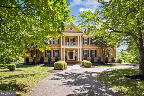 12829 Stone Eagle Rd, Phoenix, MD 21131