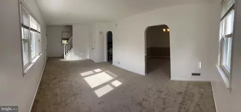 1717 S S Rolling Rd, Halethorpe, MD 21227 photo 5