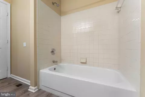 Entry Way - 3 Ramsgate Ct, Halethorpe, MD 21227 photo 2 of 3