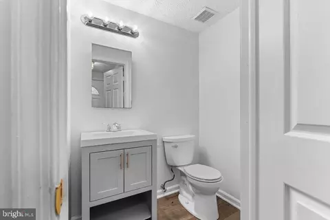 Entry Way - 3 Ramsgate Ct, Halethorpe, MD 21227 photo 1 of 3