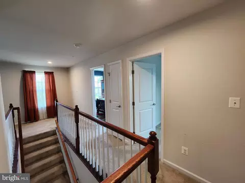 Entry Way - 927 Long Manor Dr, Middle River, MD 21220 photo 7 of 12