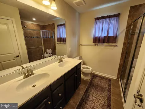 Bath - 927 Long Manor Dr, Middle River, MD 21220 photo 5 of 8