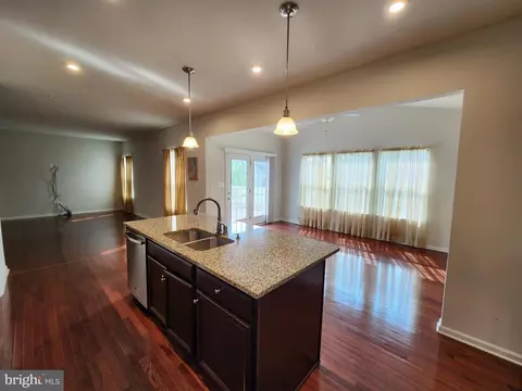 Entry Way - 927 Long Manor Dr, Middle River, MD 21220 photo 12 of 12