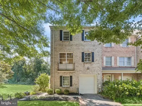 208 Castletown Rd, Lutherville Timonium, MD 21093