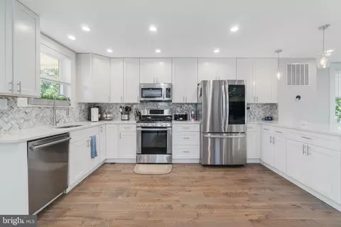 107 Delmar Ave, Dundalk, MD 21222 photo 8