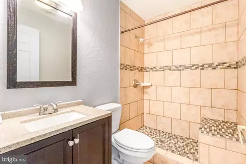 Bath - 7345 Waldman Ave, Sparrows Point, MD 21219 photo 1 of 4