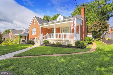 322 Gralan Rd, Catonsville, MD 21228