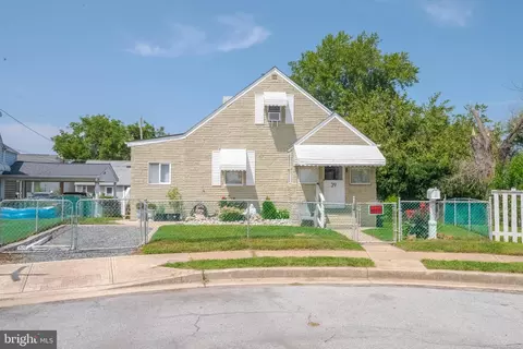 39 Terrace Rd, Essex, MD 21221