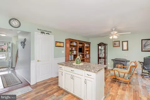 6864 Ebenezer Rd, Middle River, MD 21220 photo 8