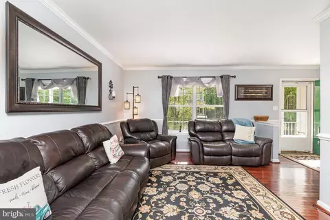 6864 Ebenezer Rd, Middle River, MD 21220 photo 3