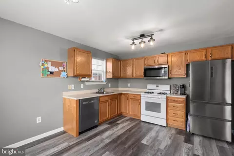 2808 Virginia Ave, Halethorpe, MD 21227 photo 9
