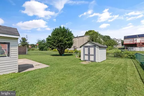 2808 Virginia Ave, Halethorpe, MD 21227 photo 3