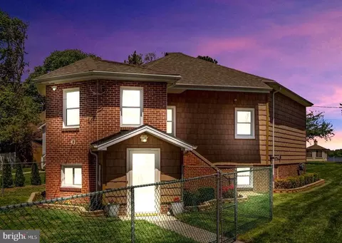 3804 Edgewater Pl, Dundalk, MD 21222 photo 1