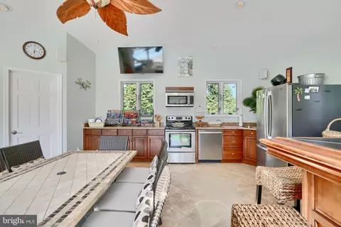 Kitchen - 9 Marmaduke Ct, Baldwin, MD 21013 photo 13 of 15