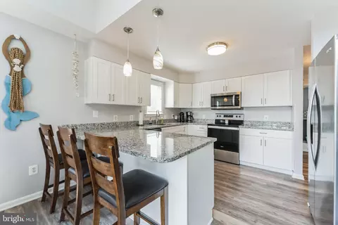 Kitchen - 3650 Galloway, Middle River, MD 21220 photo 1 of 2