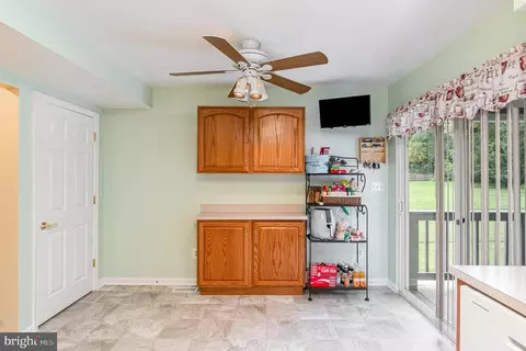 2325 Ruth Ave, Sparrows Point, MD 21219 photo 9