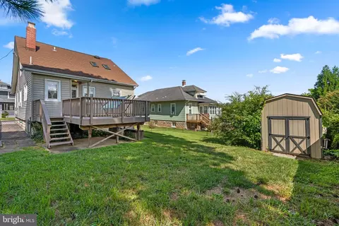 Exterior - 1325 Stevens Ave, Halethorpe, MD 21227 photo 3 of 5