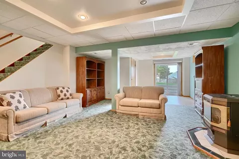 9507 Hallhurst Rd, Nottingham, MD 21236 photo 27