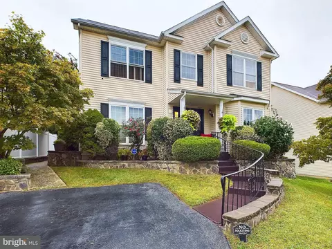 2118 Streamway, Baltimore, MD 21207