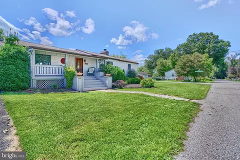 6917 Gunder Ave, Middle River, MD 21220 photo 3