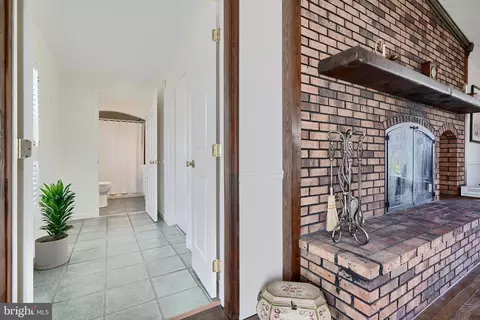 6917 Gunder Ave, Middle River, MD 21220 photo 30