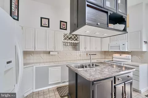 6917 Gunder Ave, Middle River, MD 21220 photo 15