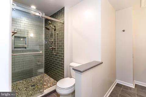Bath - 3 Beech Leaf Ct #29, Towson, MD 21286 photo 7 of 14