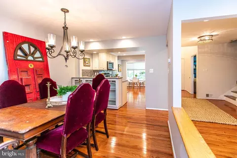 Dining - 3 Beech Leaf Ct #29, Towson, MD 21286 photo 5 of 5