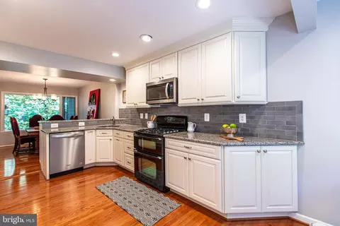 Kitchen - 3 Beech Leaf Ct #29, Towson, MD 21286 photo 1 of 5