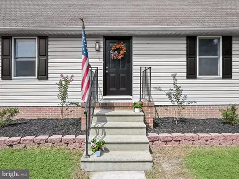 5220 Dewitt Rd, Halethorpe, MD 21227 photo 3