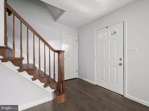 5220 Dewitt Rd, Halethorpe, MD 21227 photo 9