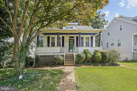 63 Edmondson Ridge Rd, Catonsville, MD 21228