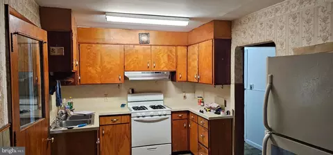910 Northpoint Rd, Baltimore, MD 21224 photo 8