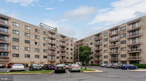 130 Slade Ave #209, Pikesville, MD 21208