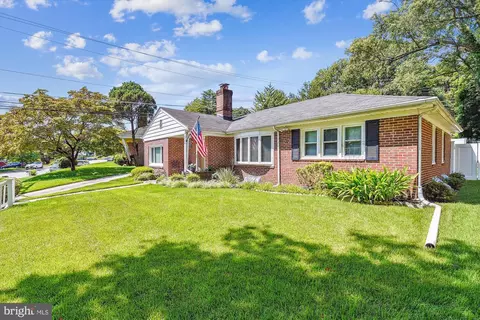 6716 Queens Ferry Rd, Baltimore, MD 21239 photo 2