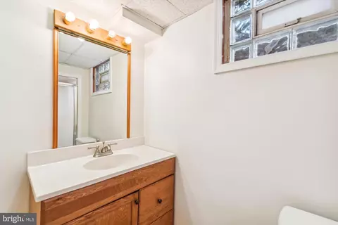 6716 Queens Ferry Rd, Baltimore, MD 21239 photo 22
