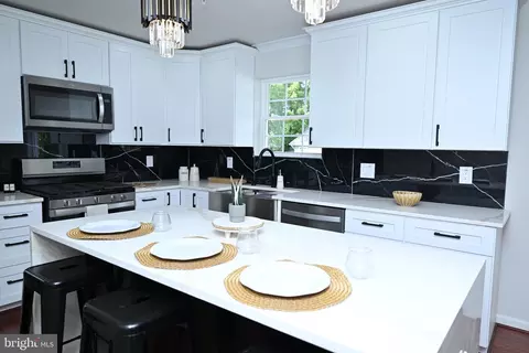 6609 Fairmount Ave, Baltimore, MD 21215 photo 9
