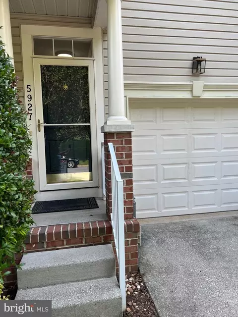 5927 Ivy League Dr, Catonsville, MD 21228
