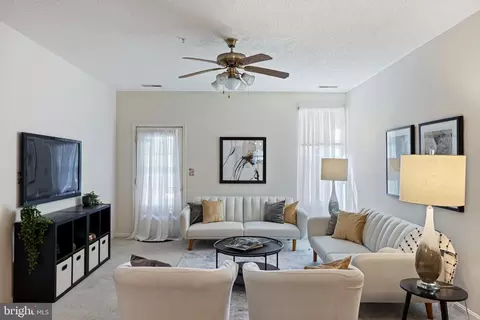 7210 Bogley Rd #202, Windsor Mill, MD 21244 photo 4