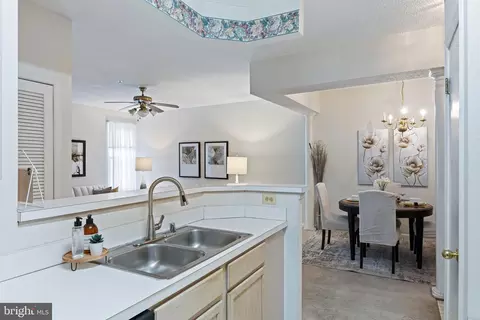 7210 Bogley Rd #202, Windsor Mill, MD 21244 photo 16