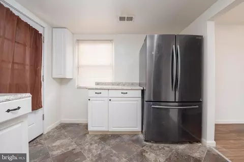 20 Helicopter Dr, Middle River, MD 21220 photo 10