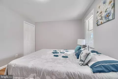 Bedroom - 2845 Plainfield Rd, Dundalk, MD 21222 photo 2 of 6