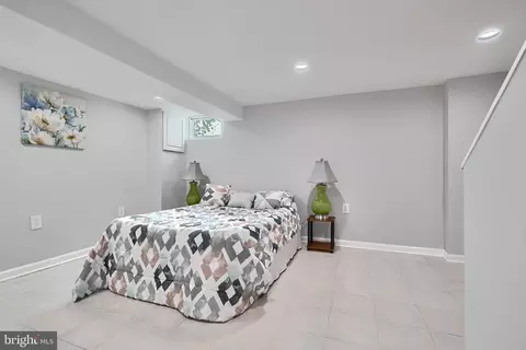 Bedroom - 2845 Plainfield Rd, Dundalk, MD 21222 photo 6 of 6