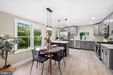 2599 Purnell Dr, Gwynn Oak, MD 21207