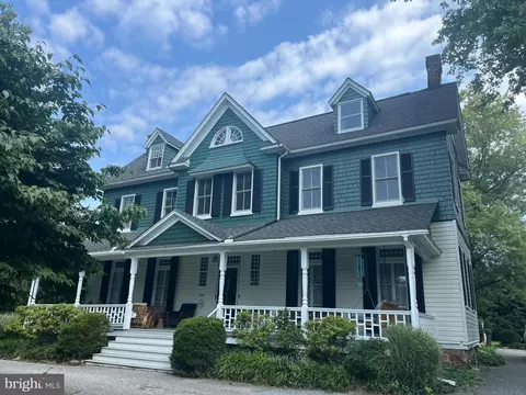 205 Aigburth Rd, Towson, MD 21286